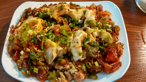 中东地区的特色早餐北非蛋,味道还不错